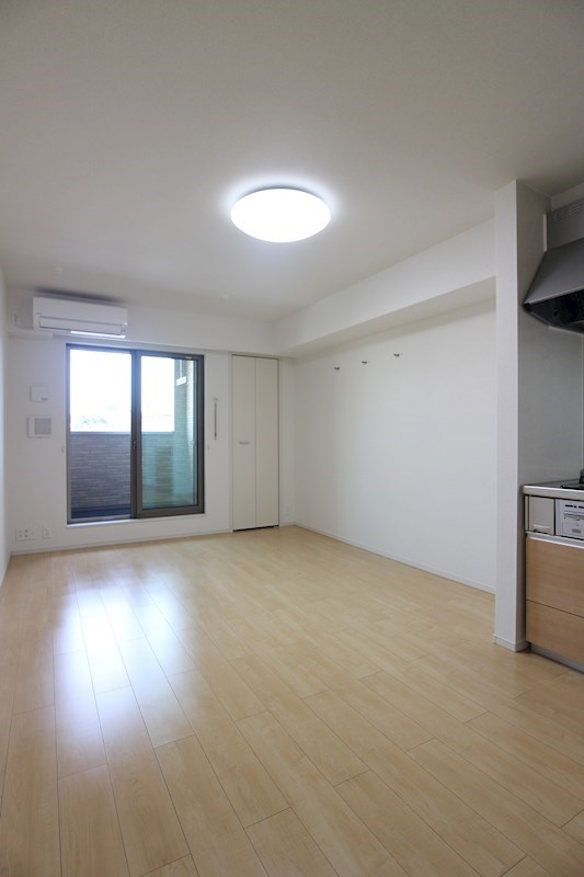 居室・リビング　※別号室の写真になります