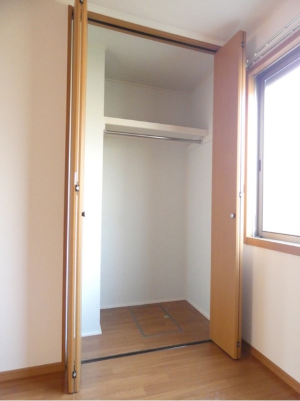 収納　図面と現状に相違がある場合には現状を優先