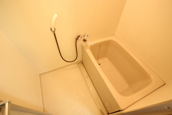 バス・シャワールーム　※別号室の写真です。