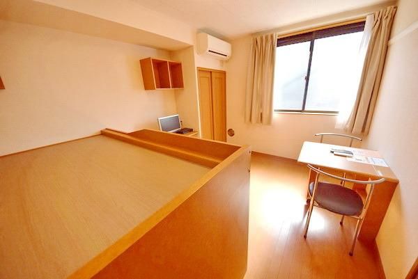 居室・リビング　フローリング♪