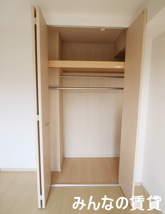 収納　★ウォークインクローゼットは大活躍★参考写真