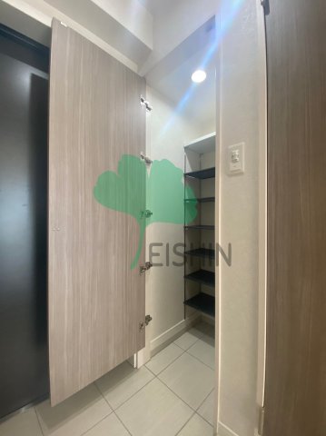 玄関　同シリーズの物件です