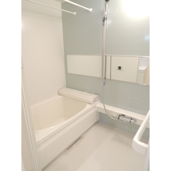 バス・シャワールーム　清潔な浴室！