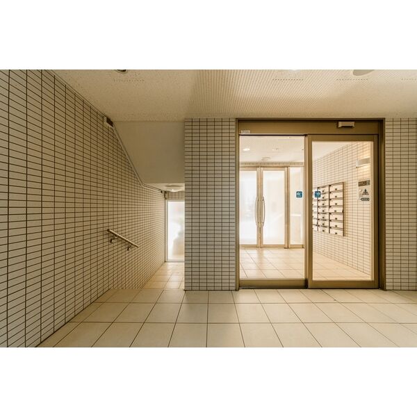 セキュリティ　オートロック及び各種セキュリティが心強い