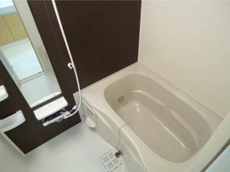 バス・シャワールーム　図面と現状に相違がある場合には現状を優先