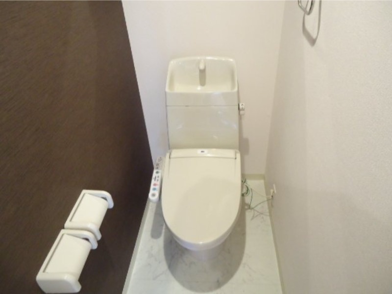 トイレ　図面と現状に相違がある場合には現状を優先