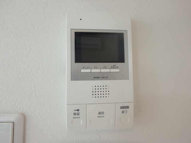 その他設備　TVモニター付きインターホンで防犯対策