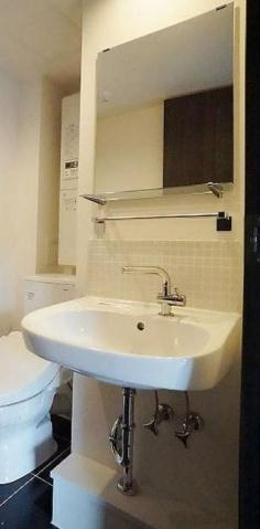 洗面設備　※別部屋の参考写真です。