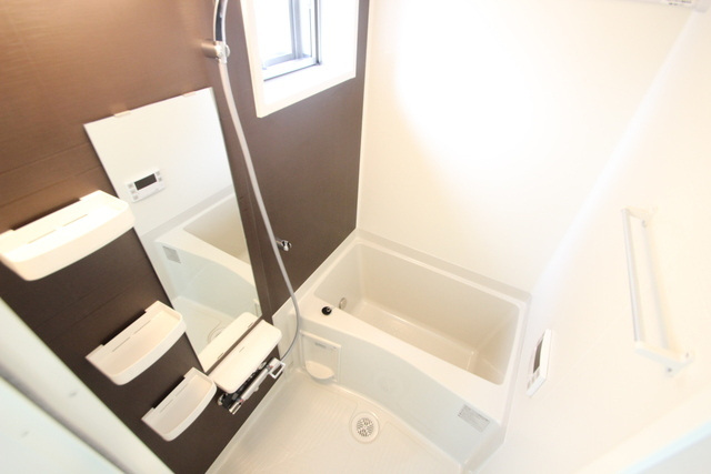 バス・シャワールーム　※同物件別号室参考写真