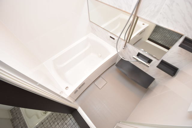 バス・シャワールーム　お風呂