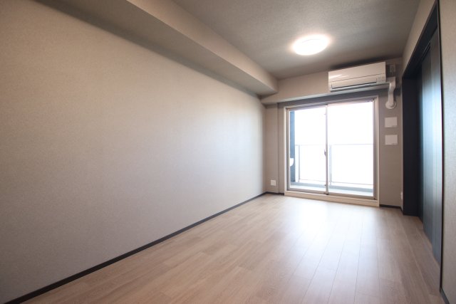 居室・リビング　※別室の参考写真の為、現況優先です。