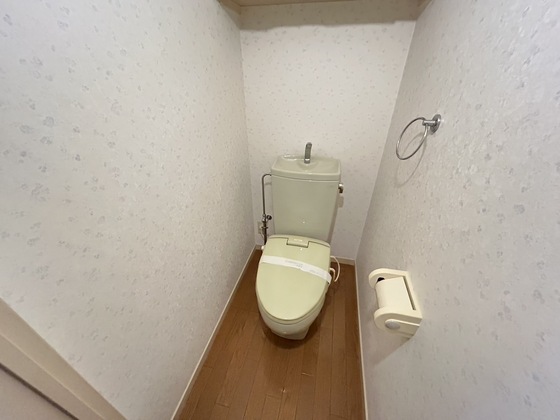 トイレ　※別部屋の写真です