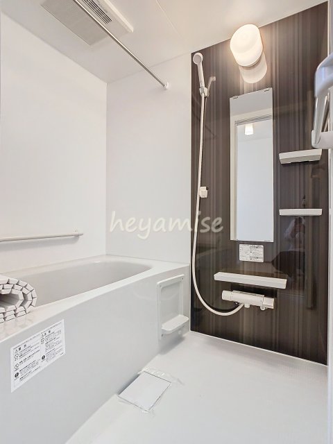 バス・シャワールーム　写真は同型モデル