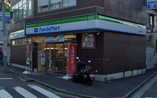 コンビニ　ファミリーマート横浜常盤台店（コンビニ）まで338m