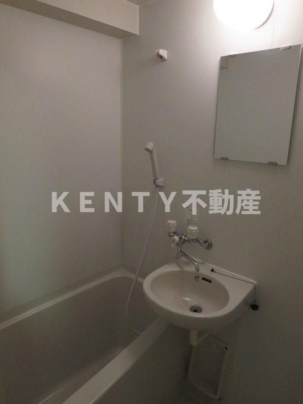 バス・シャワールーム　ゆったり過ごせるお風呂です