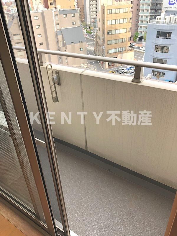 バルコニー　お洗濯にも便利なバルコニー付き