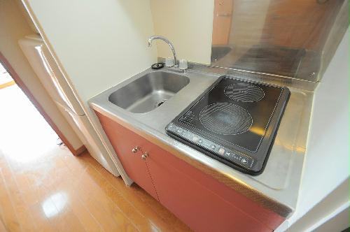 キッチン　※同タイプの物件の写真です