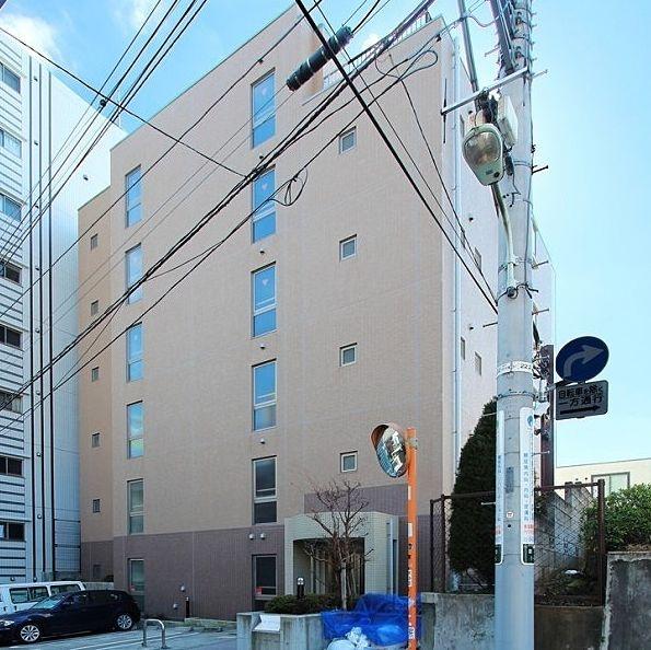 建物外観　パディ初台の外観