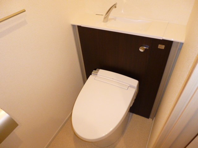 トイレ　ウォシュレット