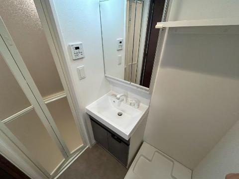 洗面設備　洗髪洗面化粧台