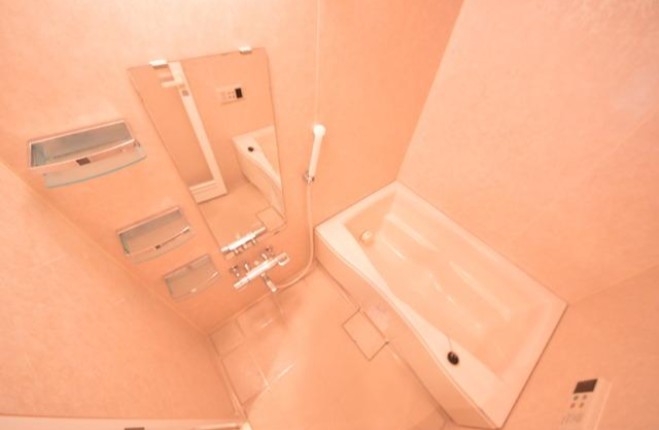 バス・シャワールーム　※リノベ前