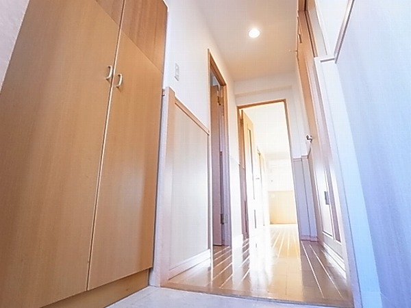 玄関　別部屋のお写真です