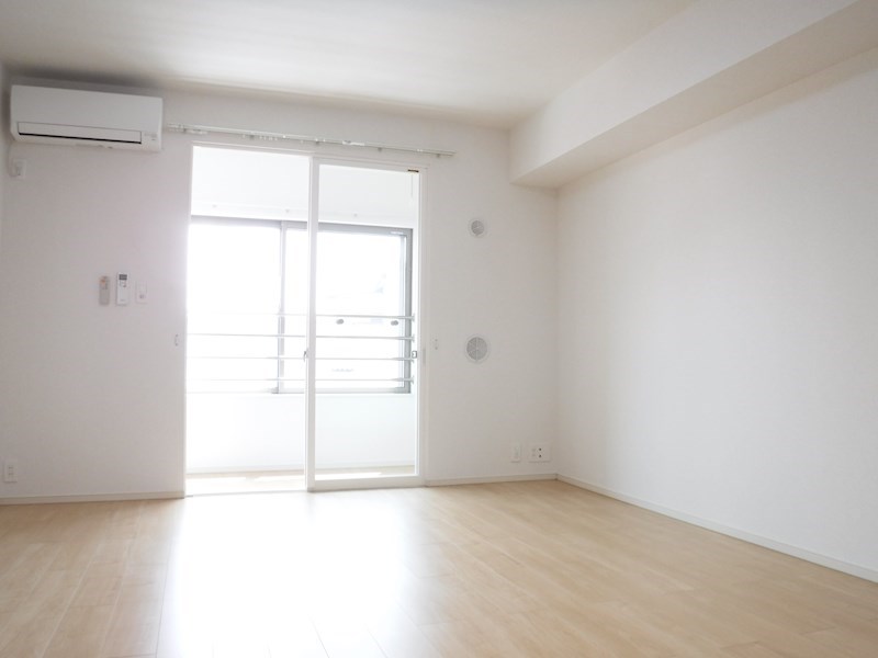 居室・リビング　類似部屋写真