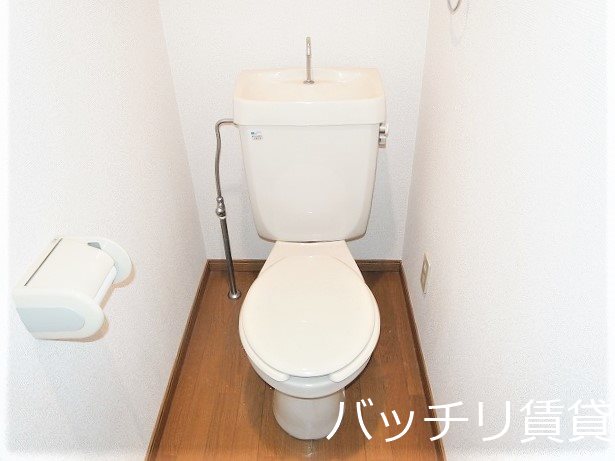 トイレ　別号室イメージの為、現状を優先致します。