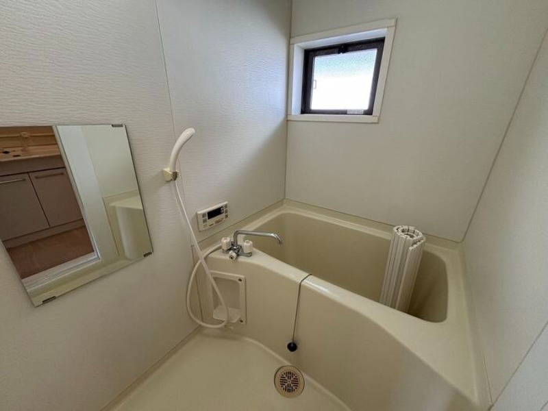 バス・シャワールーム　図面と現状に相違がある場合には現状を優先