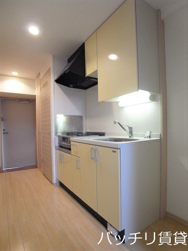 キッチン　写真は別号室イメージの為、現状を優先致します