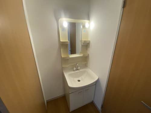 洗面設備　洗面化粧台