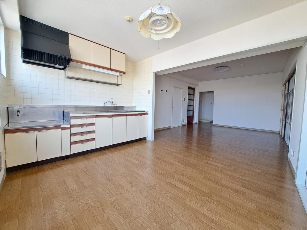 居室・リビング　LDK16帖