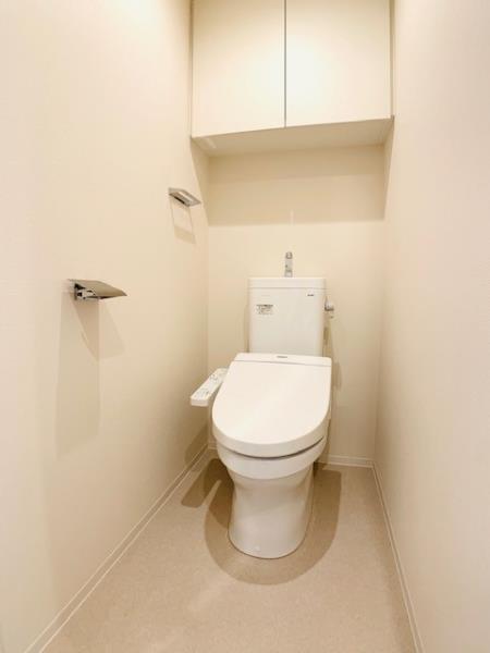 トイレ　落ち着いたトイレです