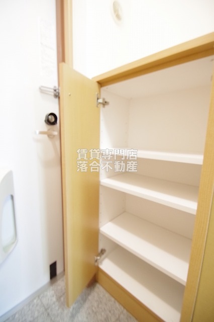 収納　シューズボックス