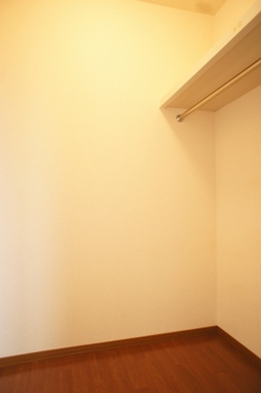 収納　図面と現状に相違がある場合には現状を優先