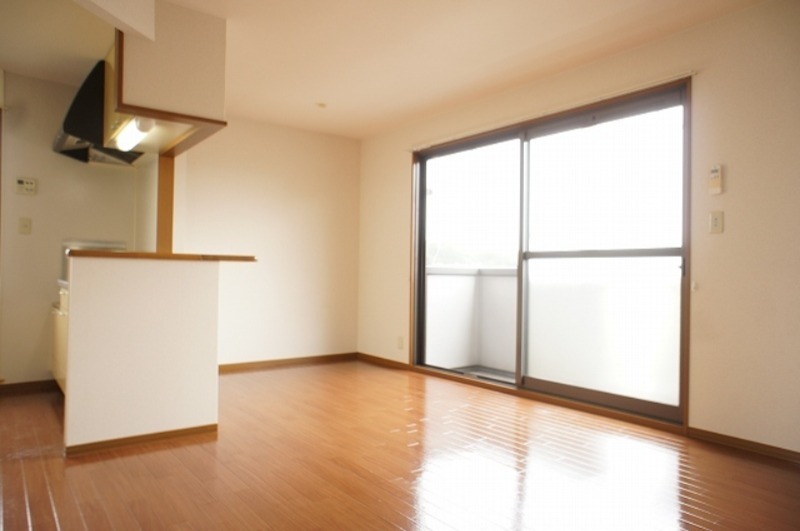 居室・リビング　図面と現状に相違がある場合には現状を優先