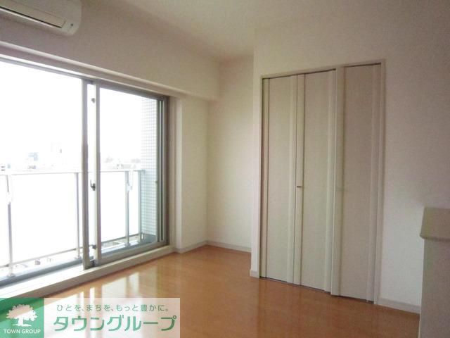 居室・リビング　洋室