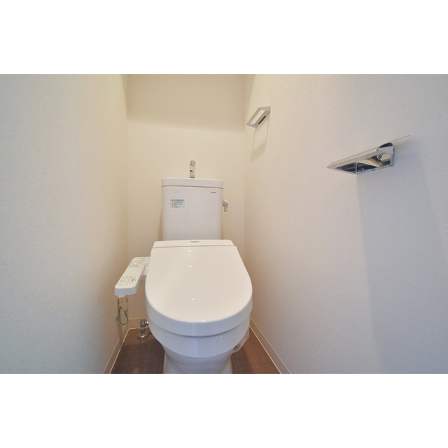 トイレ　清潔感のあるトイレです