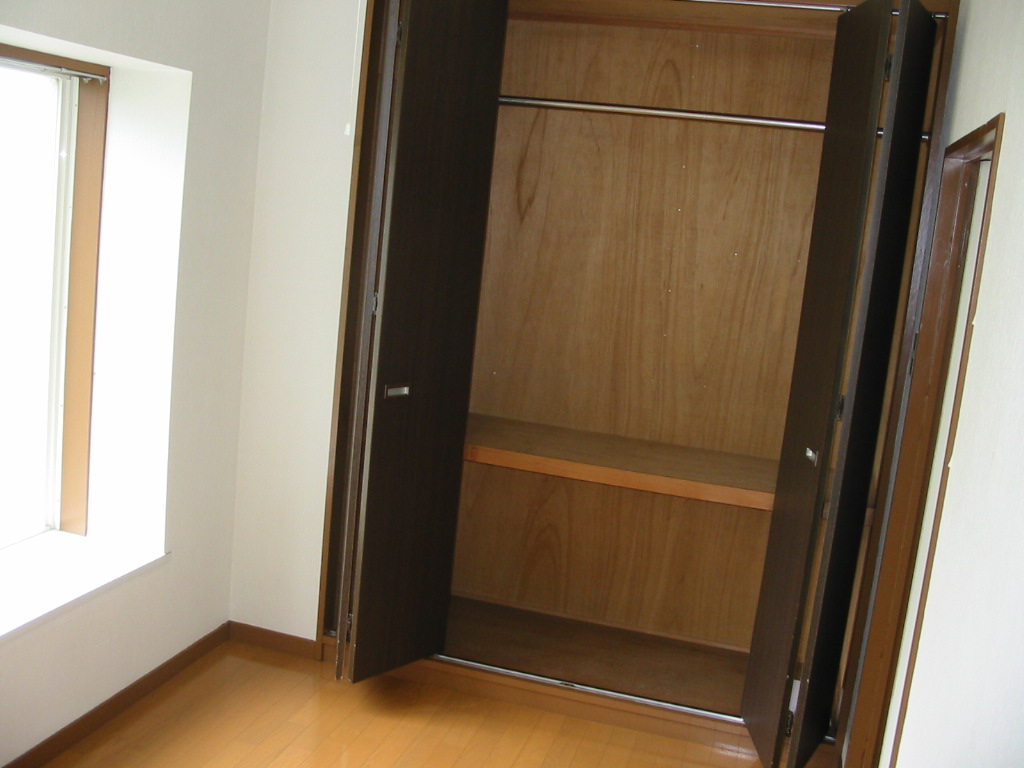収納　クローゼット