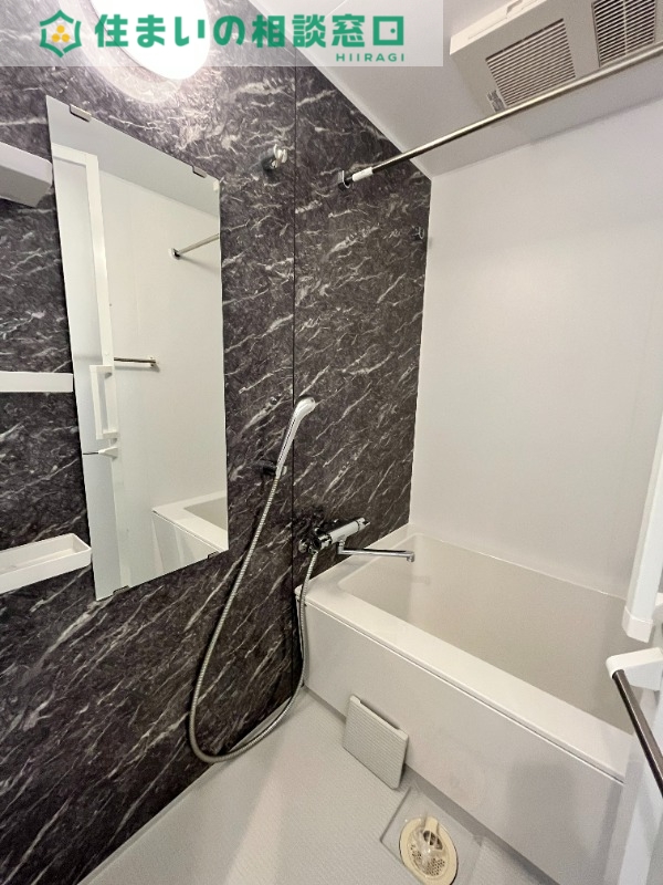 バス・シャワールーム　同型