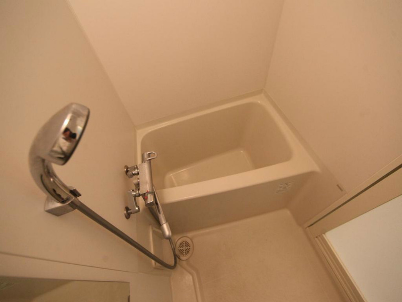 バス・シャワールーム　お風呂（浴室暖房乾燥機付）