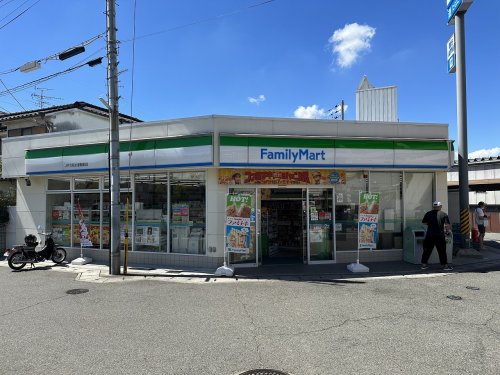コンビニ　ファミリーマート 郡山小泉店（コンビニ）まで5921m
