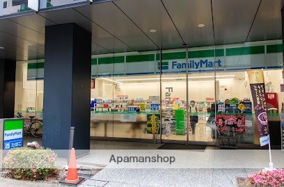 コンビニ　ファミリーマート音羽一丁目店（コンビニ）まで446m