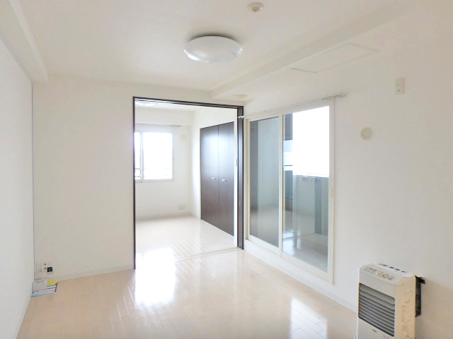 居室・リビング　☆白基調の内装☆