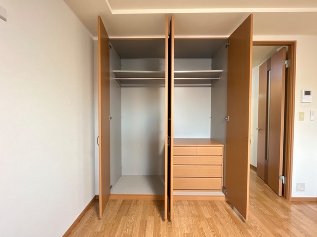 収納　クローゼット