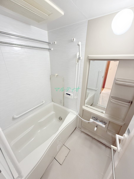 バス・シャワールーム　浴室