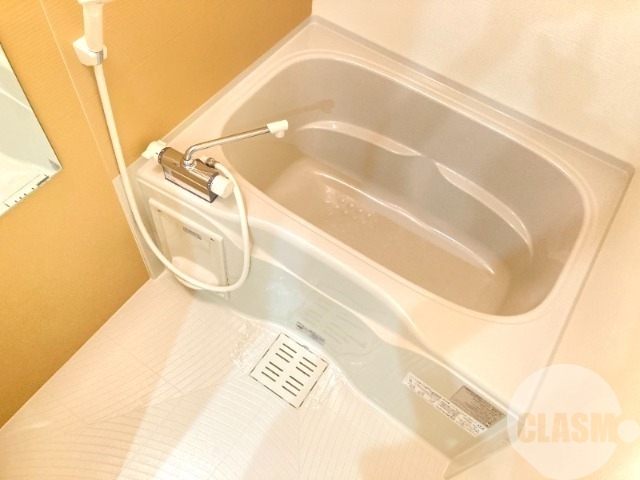 バス・シャワールーム　浴室乾燥機付きバス♪