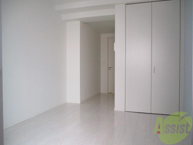 その他部屋・スペース　フローリングの色がいいでしょ。