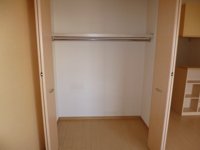 収納　クローゼット