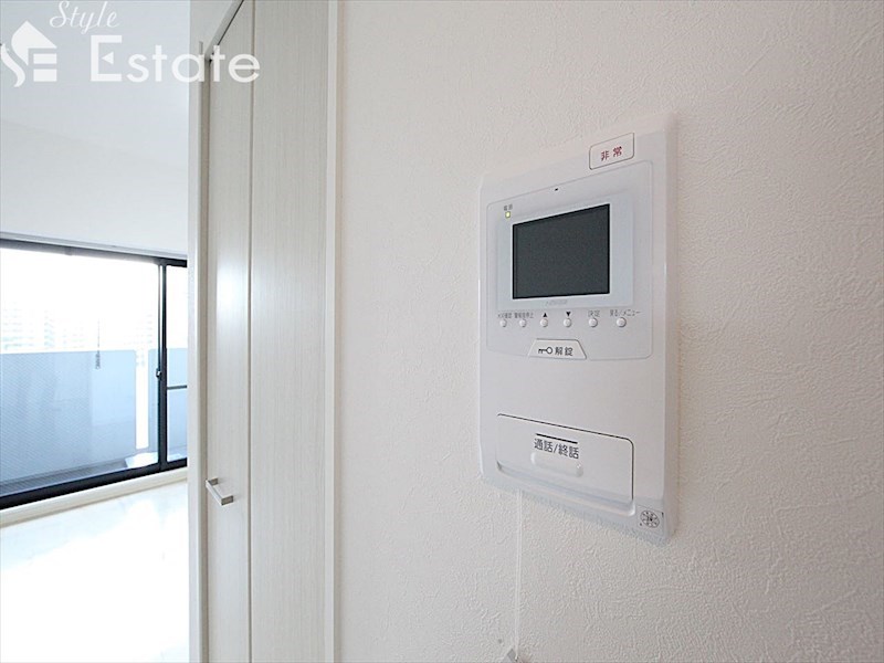 セキュリティ　モニター付きインターホン